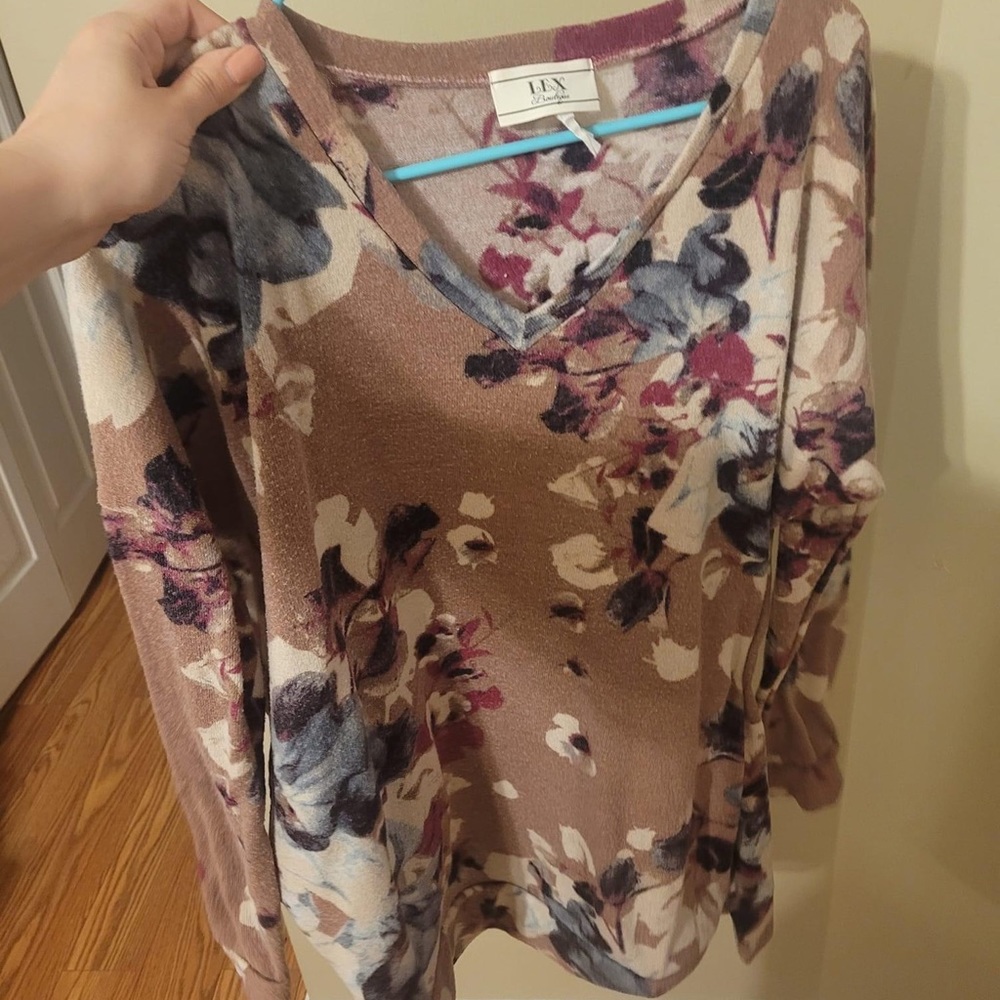Lex Boutique floral long sleeve tunic